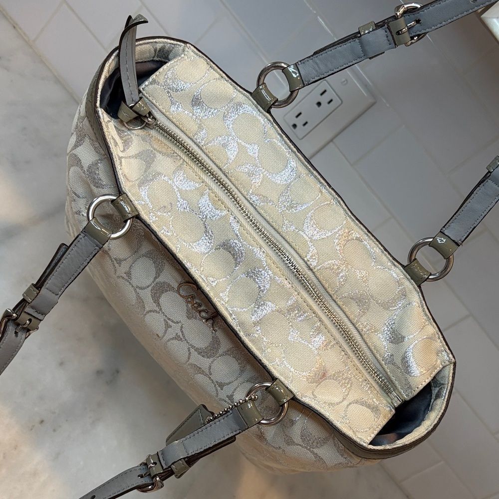 Coach Bag Purse Handbag F17724 Gallery Lurex Metallic Silver EW Tote Shoulder - Picture 12 of 16